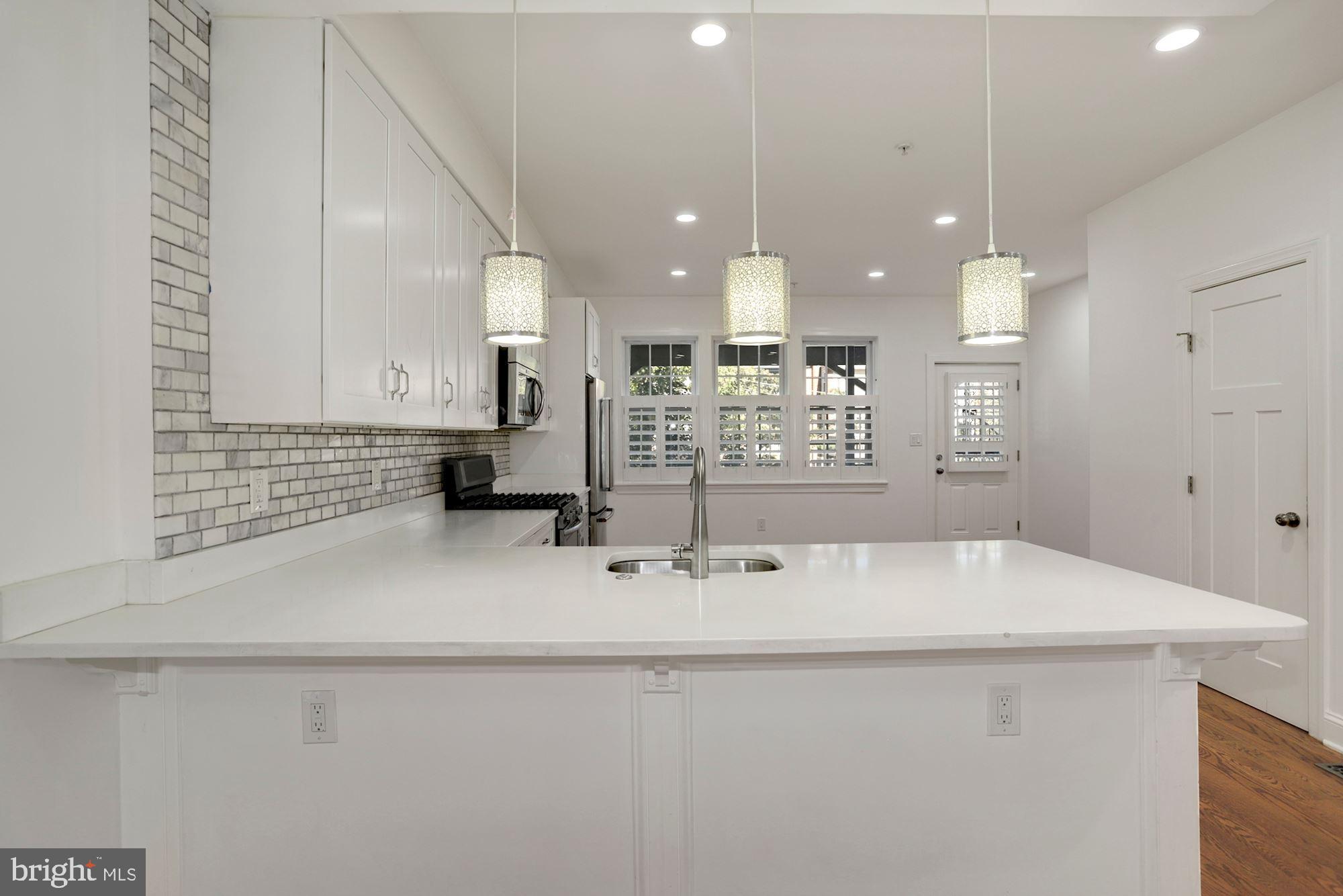 1818 C Street Southeast, Unit 1 Washington, DC 20003 - Photo 5 of 25