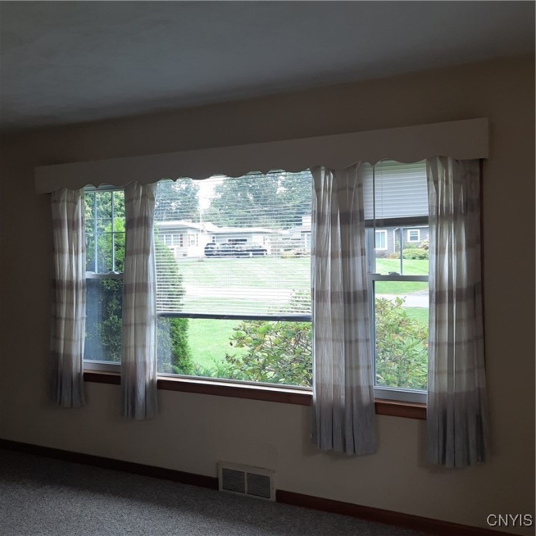 63 6th Street West Oneida, NY 13421 - Photo 13 of 36