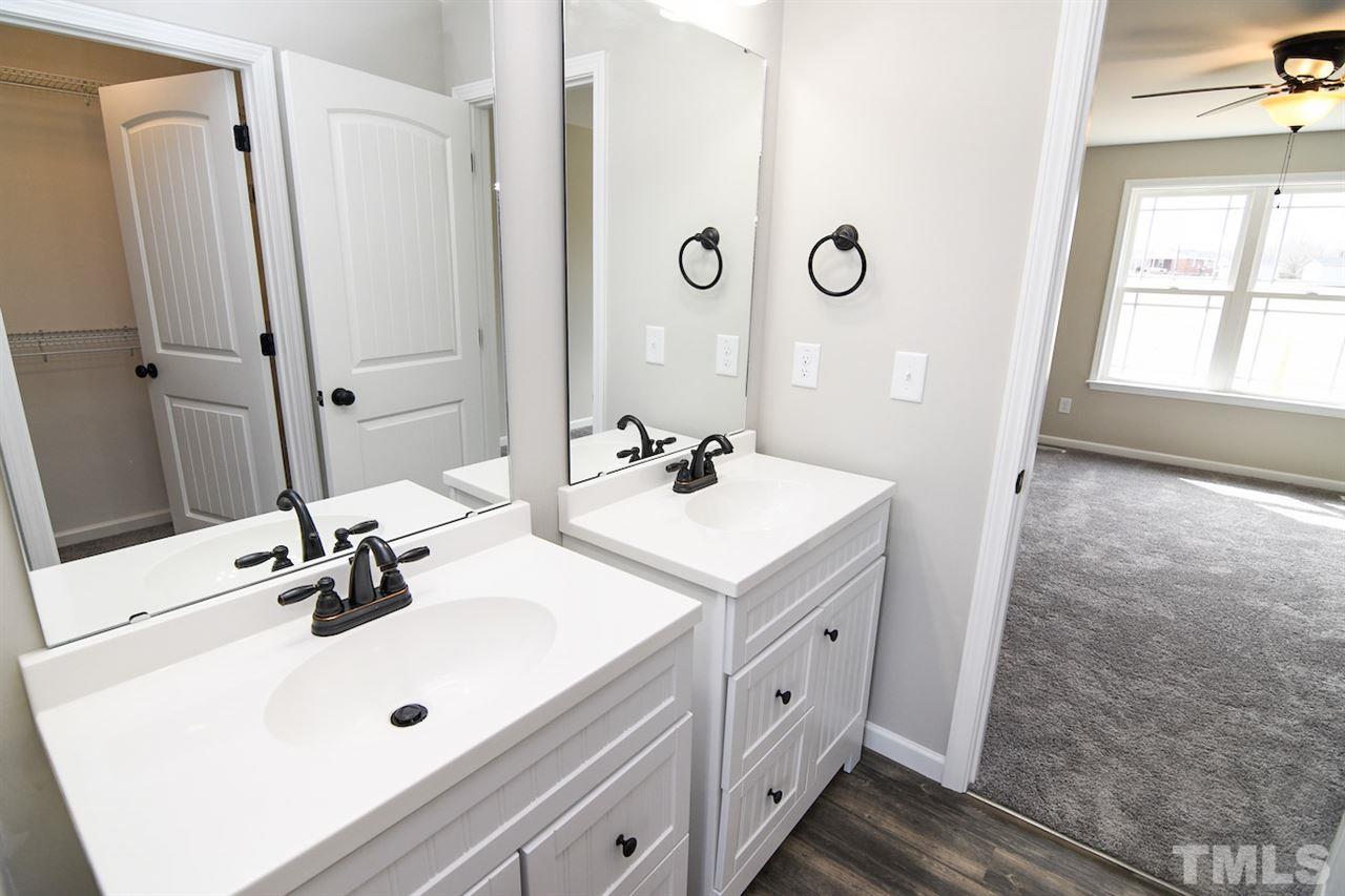 752 Thompson Road Four Oaks, NC 27524 - Photo 21 of 30 Gallery Image 21