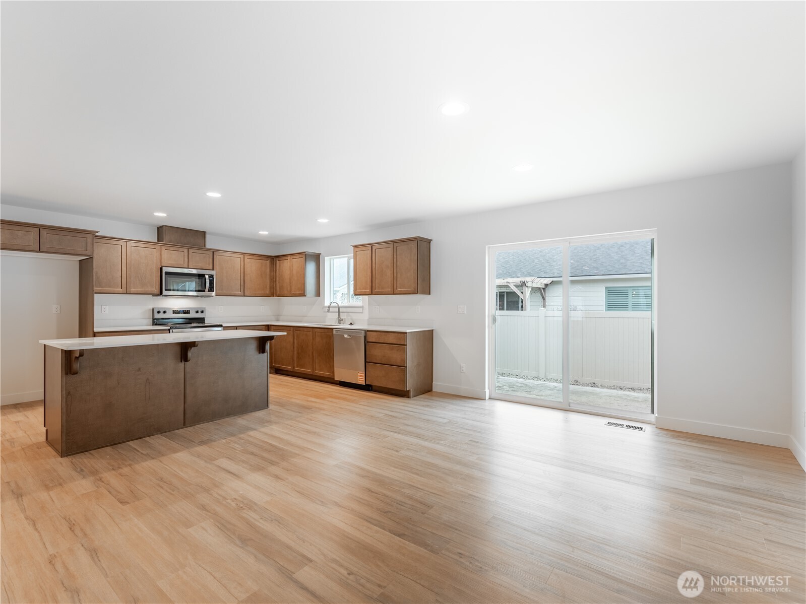 86 Salmon Drive Wenatchee, WA 98801 - Photo 14 of 37
