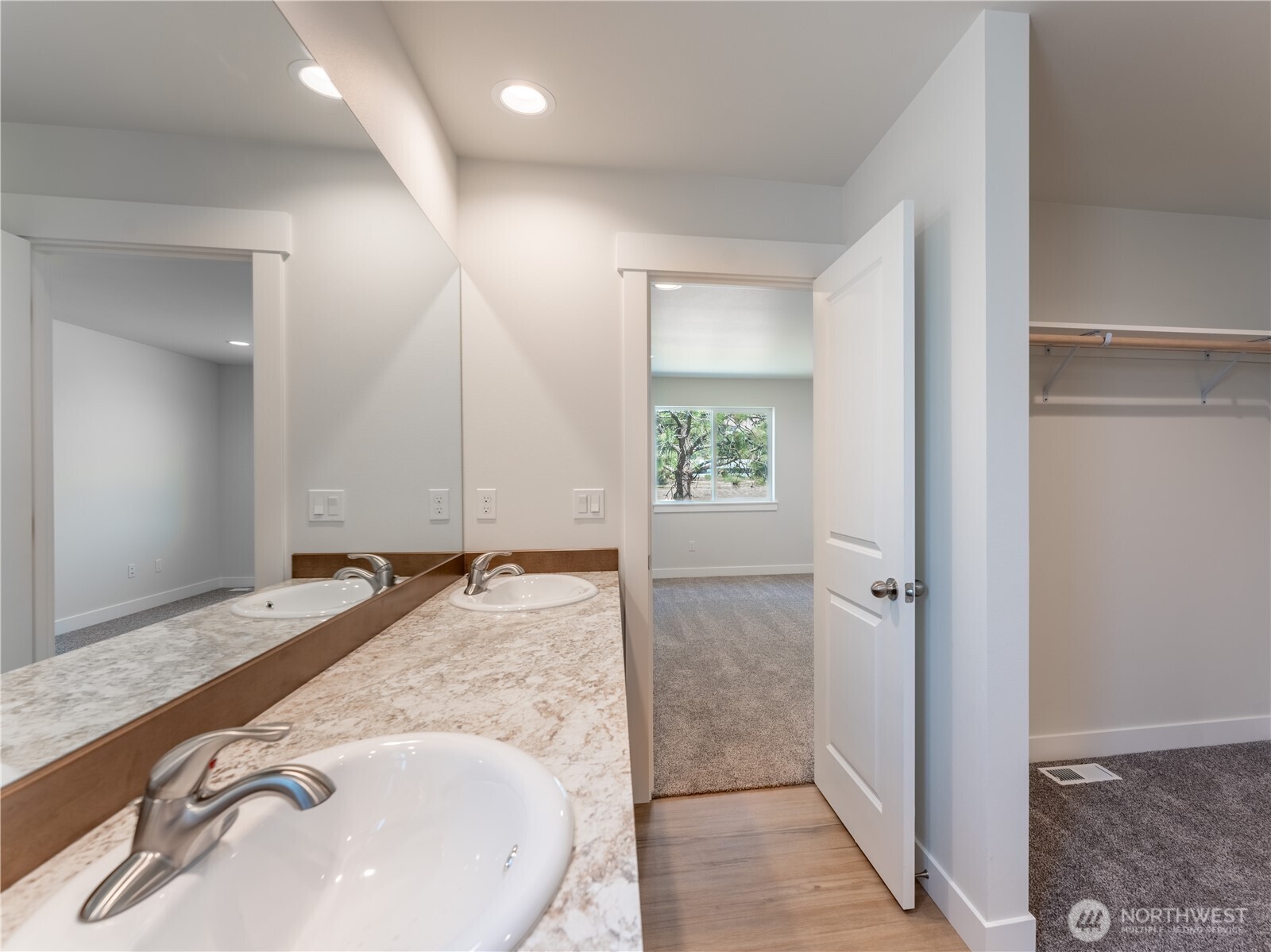 86 Salmon Drive Wenatchee, WA 98801 - Photo 15 of 28