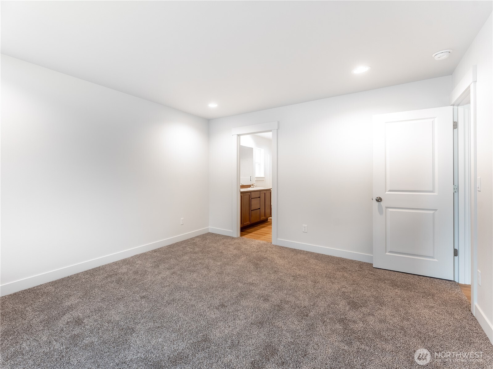 86 Salmon Drive Wenatchee, WA 98801 - Photo 17 of 37