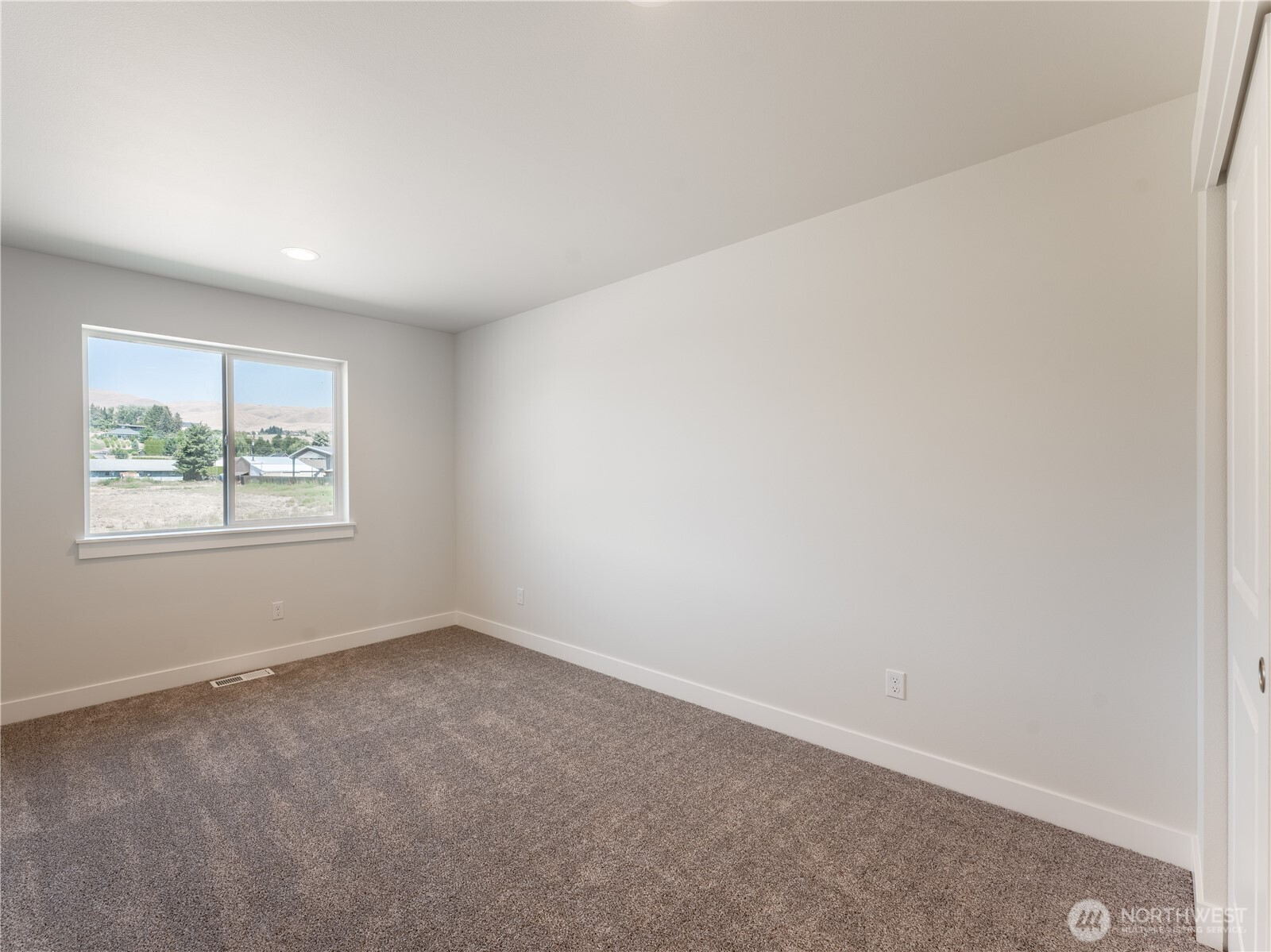 86 Salmon Drive Wenatchee, WA 98801 - Photo 18 of 28