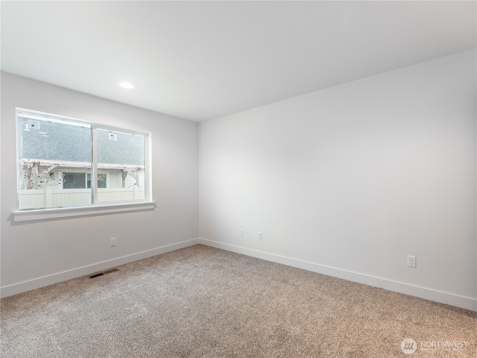 86 Salmon Drive Wenatchee, WA 98801 - Photo 25 of 37