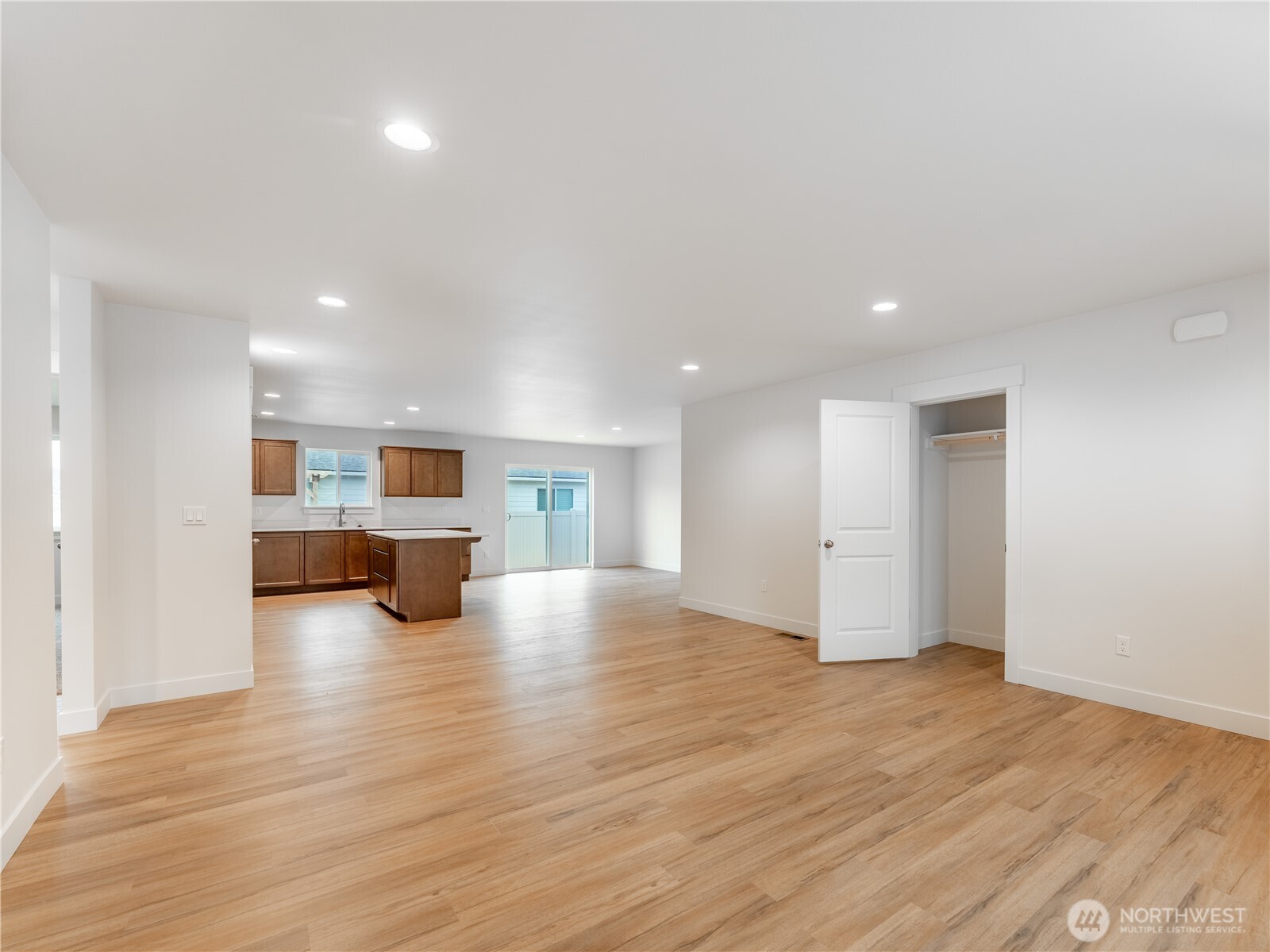 86 Salmon Drive Wenatchee, WA 98801 - Photo 8 of 37