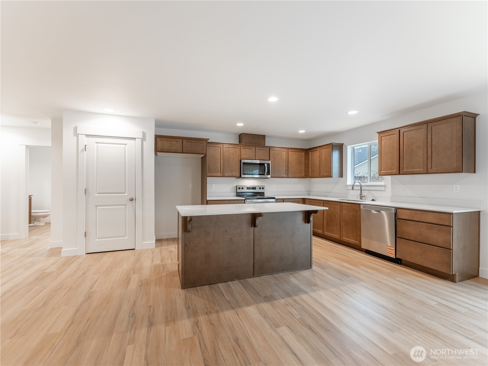 86 Salmon Drive Wenatchee, WA 98801 - Photo 10 of 37