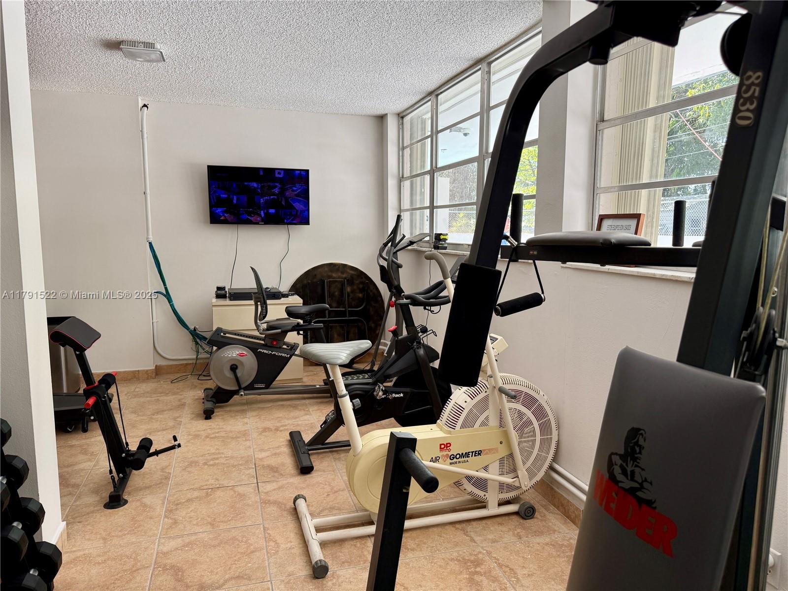 30 East 39th Street, Unit 217 Hialeah, FL 33013 - Photo 45 of 50