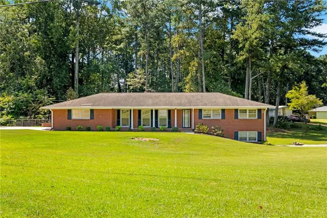 $2,450 | 4083 Cedar Knoll Drive, Tucker, GA 30084