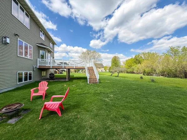 $780,000 | 2915 Lake Vista Drive Northwest, Rochester, MN 55901
