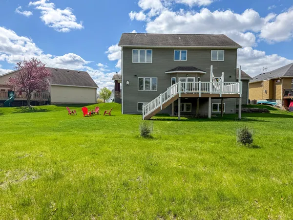 $780,000 | 2915 Lake Vista Drive Northwest, Rochester, MN 55901