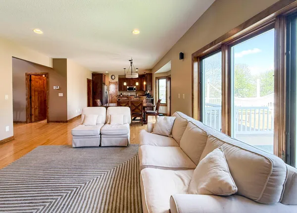 $780,000 | 2915 Lake Vista Drive Northwest, Rochester, MN 55901