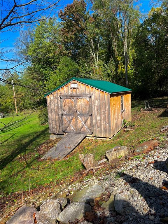 147 Spring Valley Road Evans City, PA 16033 - Photo 23 of 27 Gallery Image 23