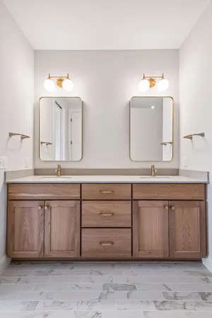 $1,149,900 | 16737 47th Place North, Plymouth, MN 55446