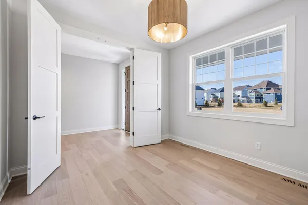 $1,149,900 | 16737 47th Place North, Plymouth, MN 55446