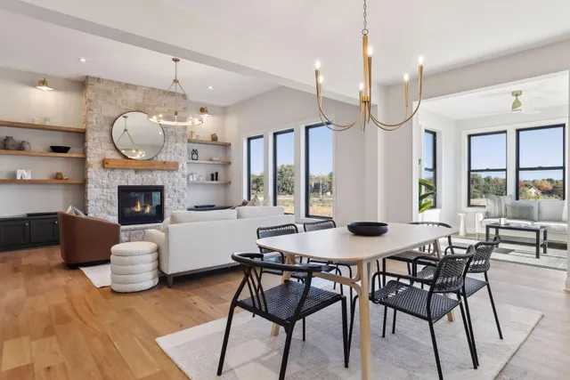 $1,164,900 | 16737 47th Place North, Plymouth, MN 55446