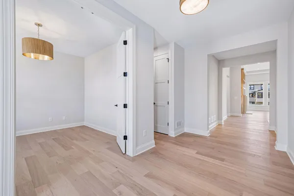 $1,149,900 | 16737 47th Place North, Plymouth, MN 55446