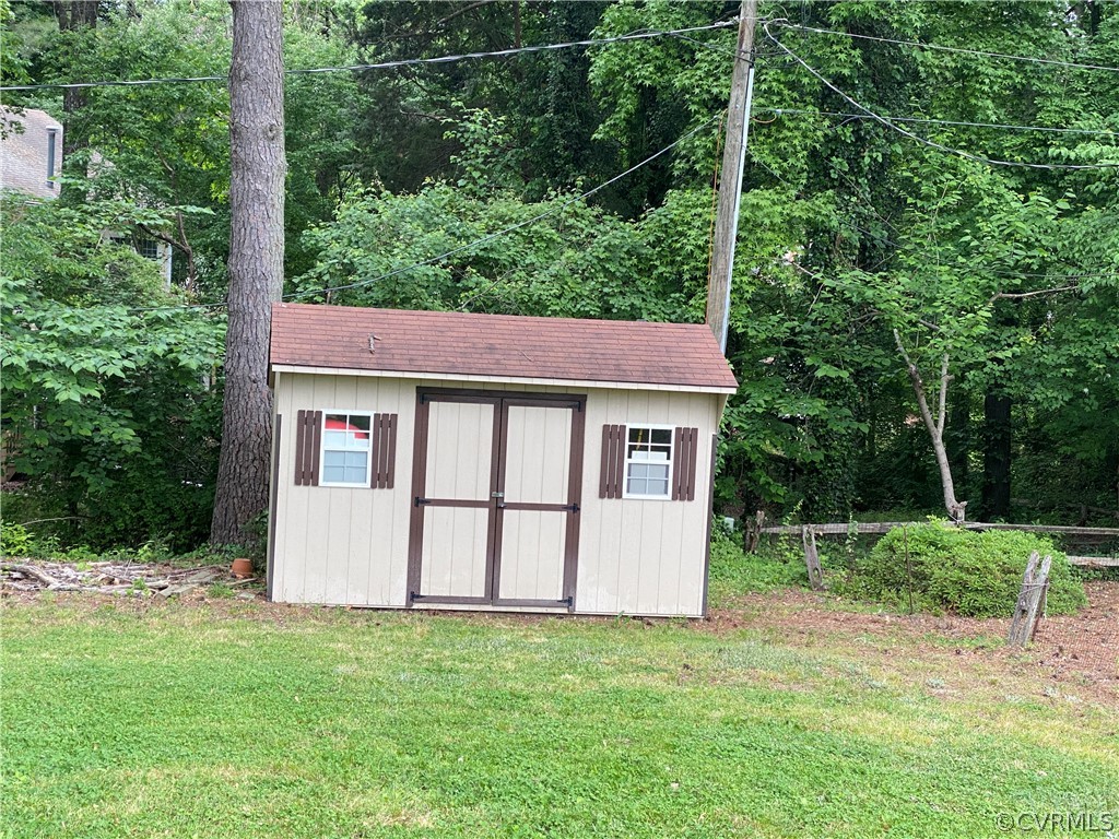 160 Chessington Road North Chesterfield, VA 23236 - Photo 15 of 21 Gallery Image 15