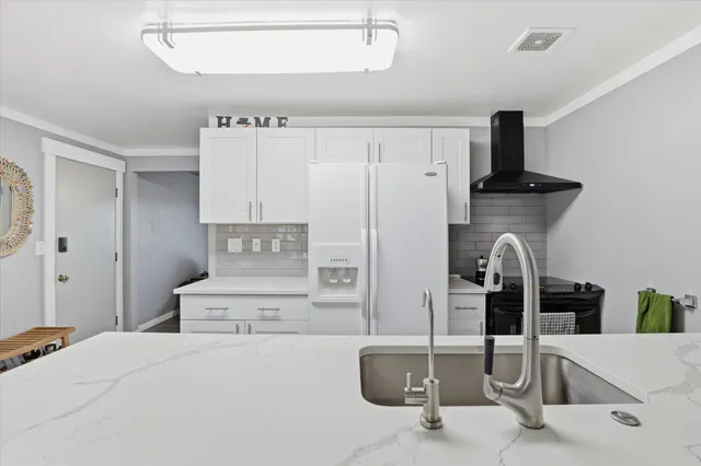 $334,000 | 2615 North Hogan Street, Spokane, WA 99207