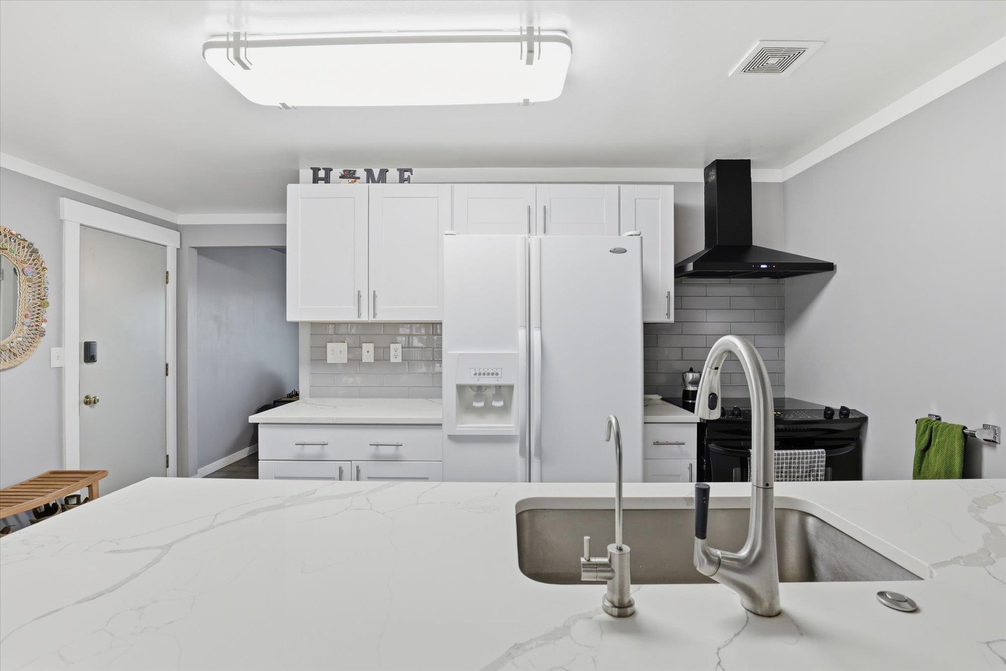 2615 North Hogan Street Spokane, WA 99207 - Photo 9 of 43