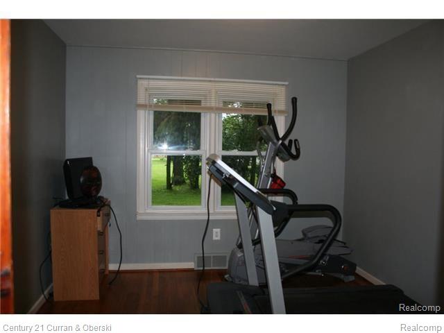 46515 Maben Road Canton, MI 48187 - Photo 17 of 56 BEDROOM