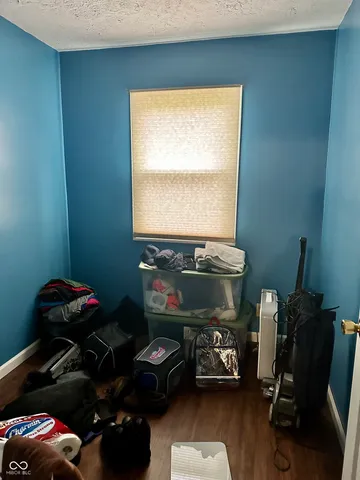 $179,900 | 1779 East Little Bear Road, Connersville, IN 47331