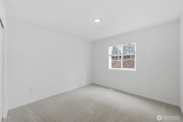 $749,950 | 20440 Myrtle Place East, Bonney Lake, WA 98391