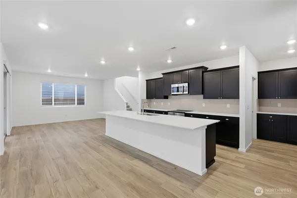 $749,950 | 20440 Myrtle Place East, Bonney Lake, WA 98391