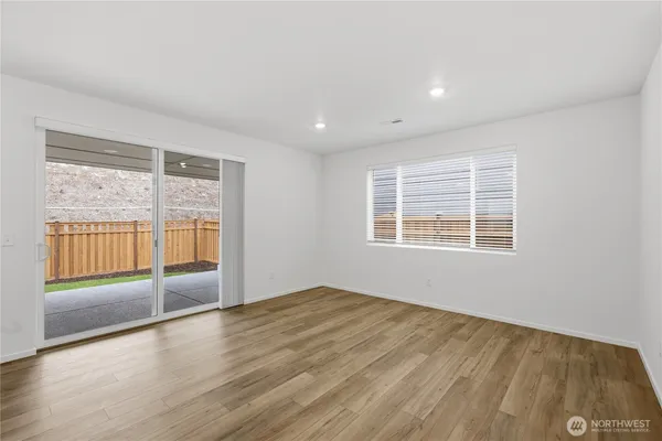 $749,950 | 20440 Myrtle Place East, Bonney Lake, WA 98391