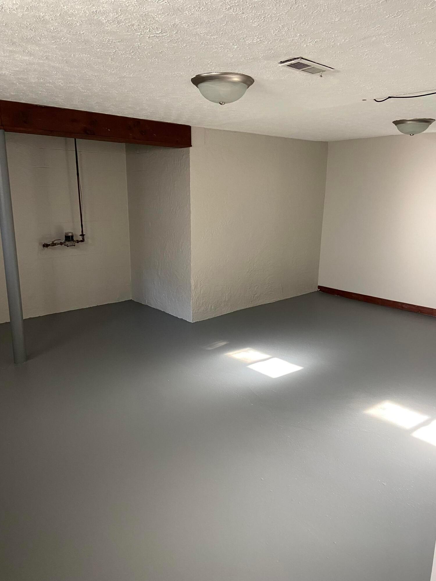 5318 Eisenhower Road Columbus, OH 43229 - Photo 25 of 27 Basement