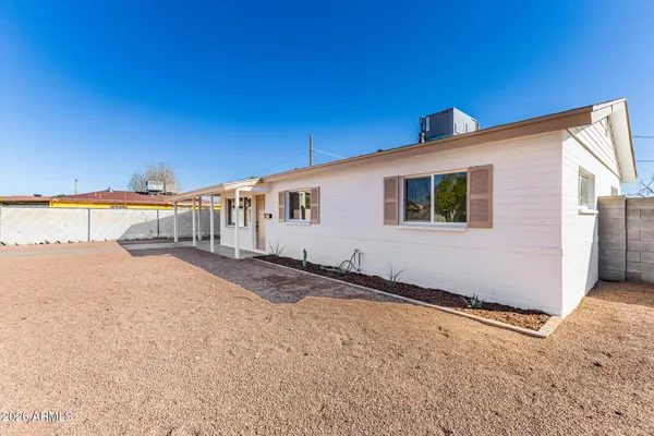 $420,000 | 3321 East Belleview Street, Phoenix, AZ 85008