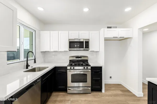$420,000 | 3321 East Belleview Street, Phoenix, AZ 85008