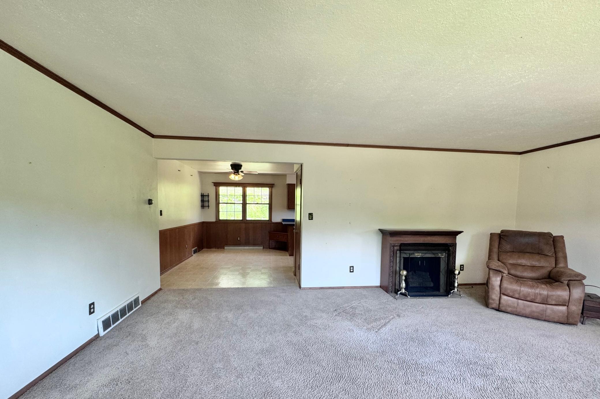 604 Hawthorne Street Red Wing, MN 55066 - Photo 10 of 29