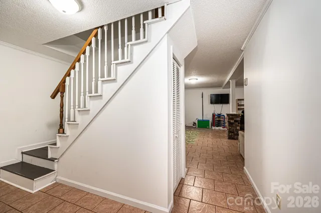 $229,900 | 1109 34th St Lane Northeast, Conover, NC 28613