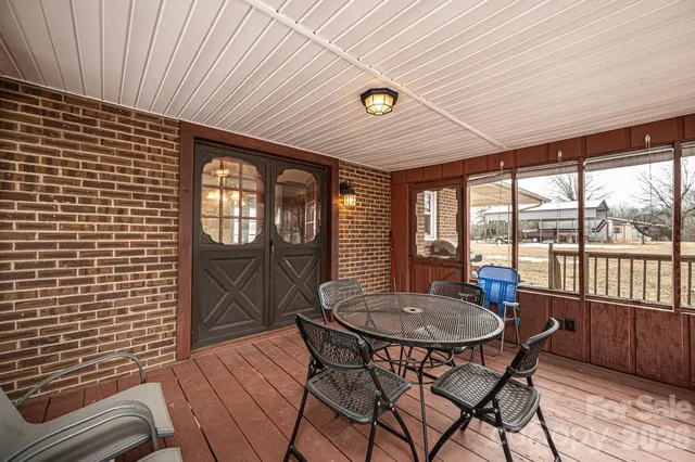 $229,900 | 1109 34th St Lane Northeast, Conover, NC 28613