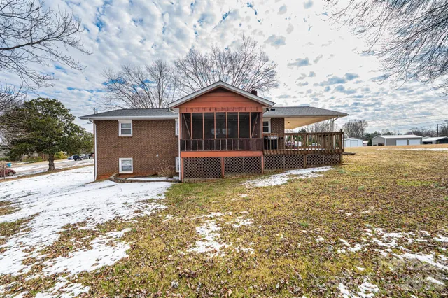 $229,900 | 1109 34th St Lane Northeast, Conover, NC 28613