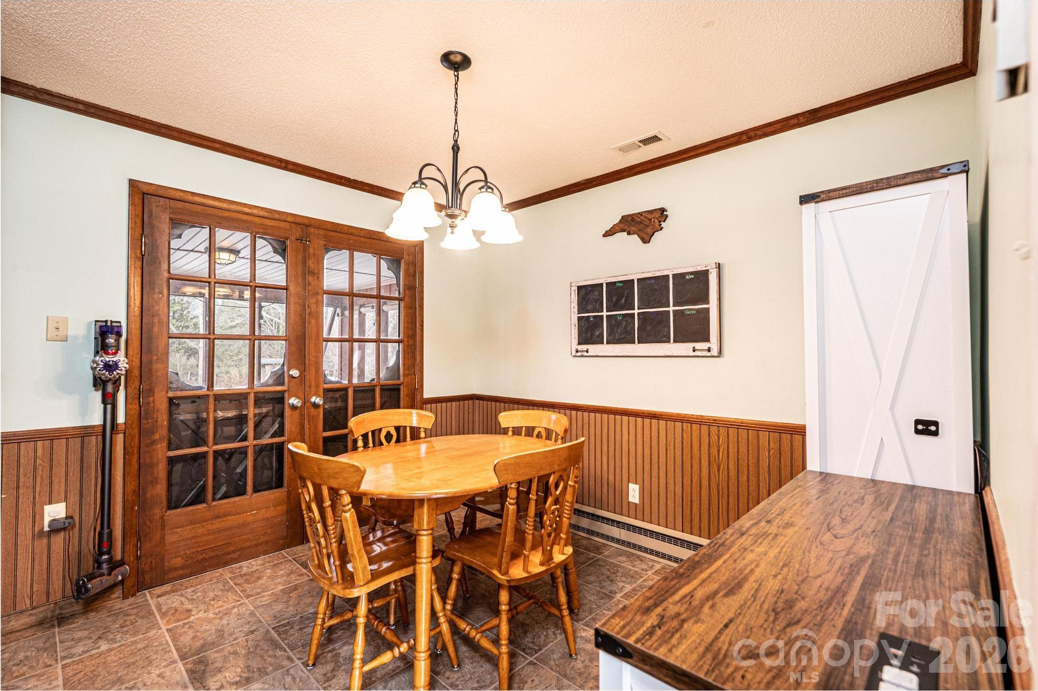 1109 34th St Lane Northeast Conover, NC 28613 - Photo 6 of 23