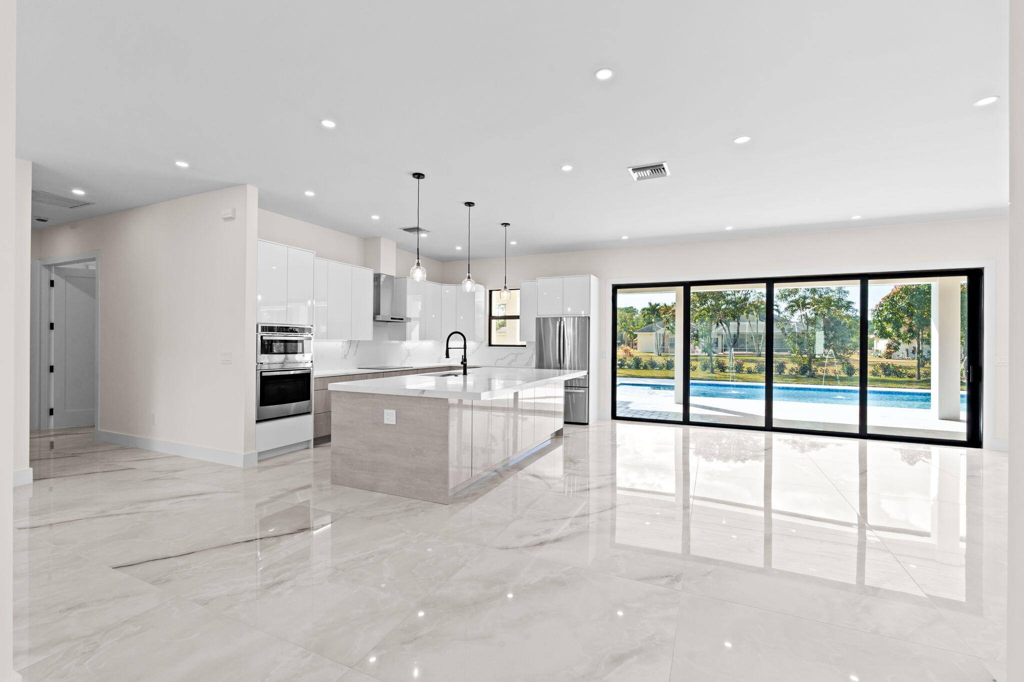 16818 78th Road North The Acreage, FL 33470 - Photo 19 of 75 13-web-or-mls-A7409392 (2)