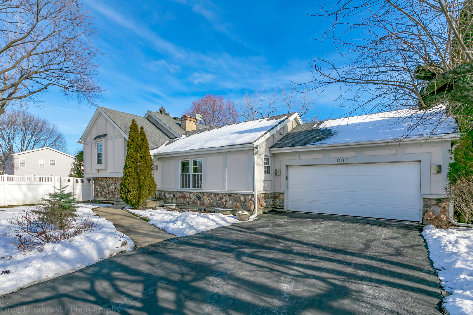 801 Juneway Avenue Deerfield, IL 60015 - Photo 2 of 35