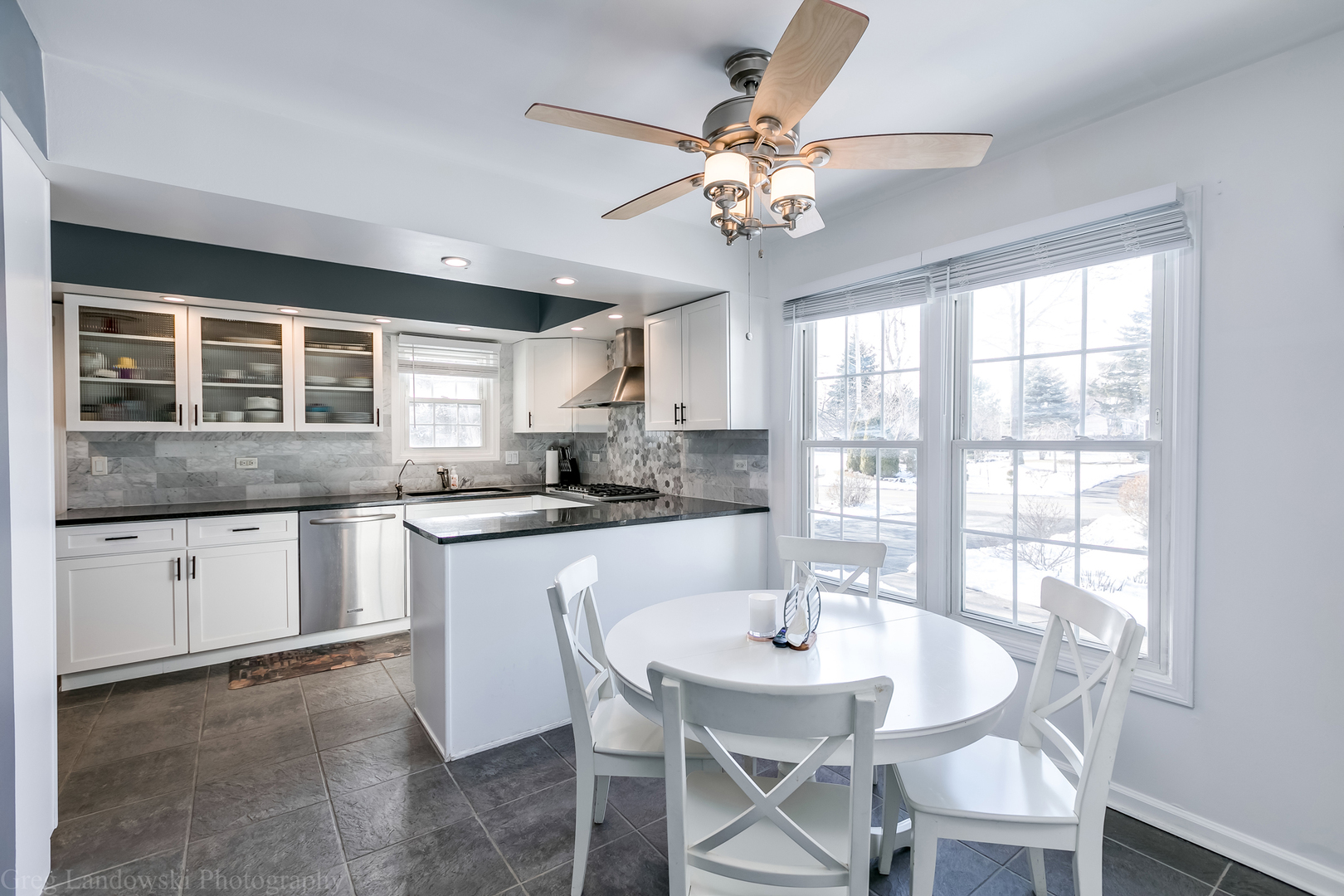 801 Juneway Avenue Deerfield, IL 60015 - Photo 12 of 35