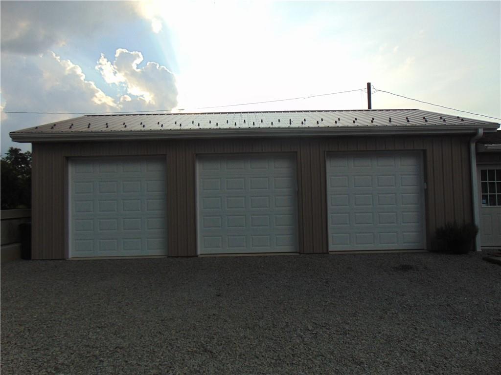 203 Fitz Henry Road Smithton, PA 15479 - Photo 3 of 25