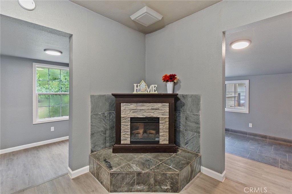 22011 Reading Drive Anderson, CA 96007 - Photo 6 of 28 Electric fireplace for cool nights