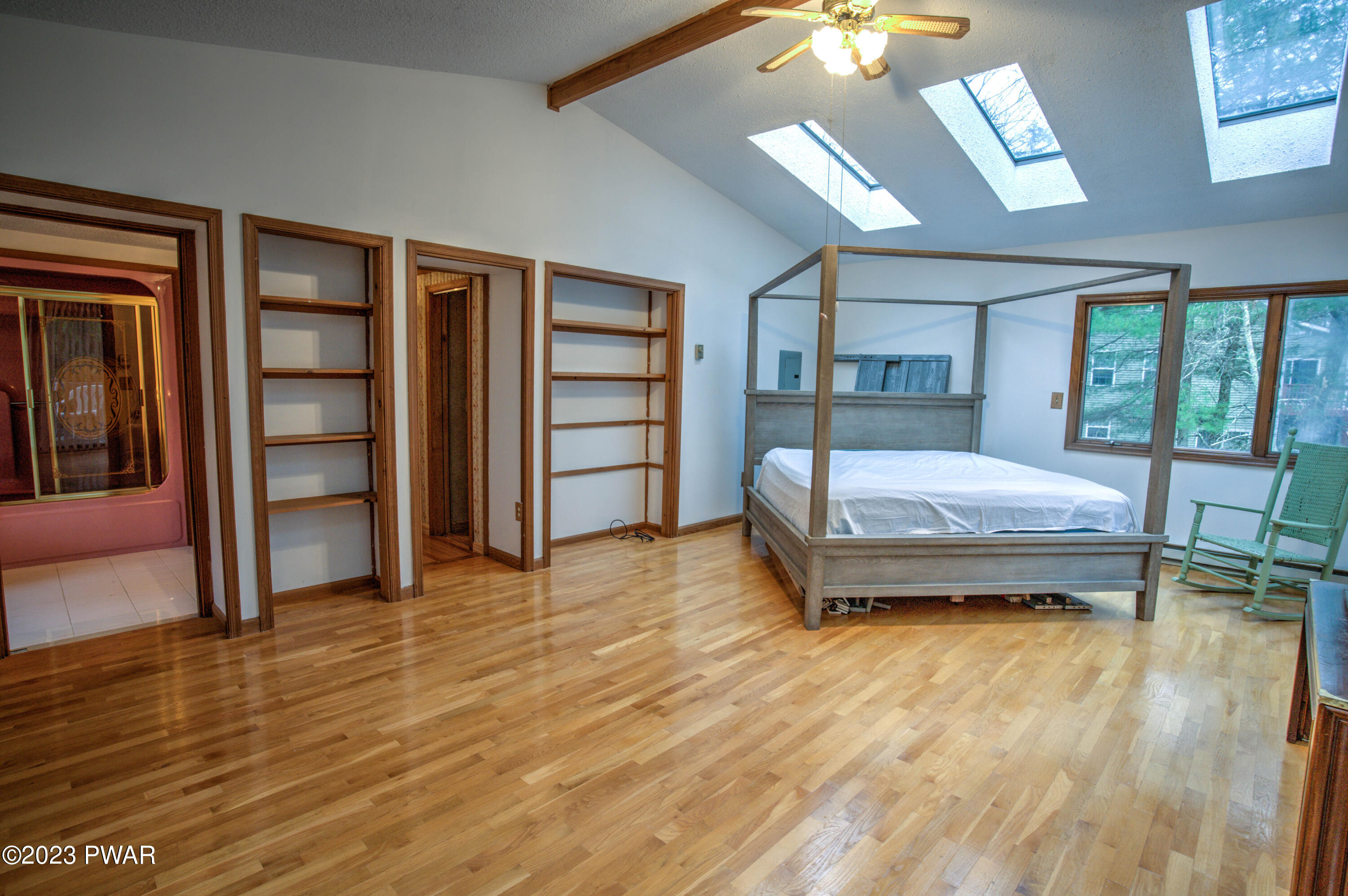 135 Pebble Rock Road Lackawaxen, PA 18435 - Photo 25 of 34