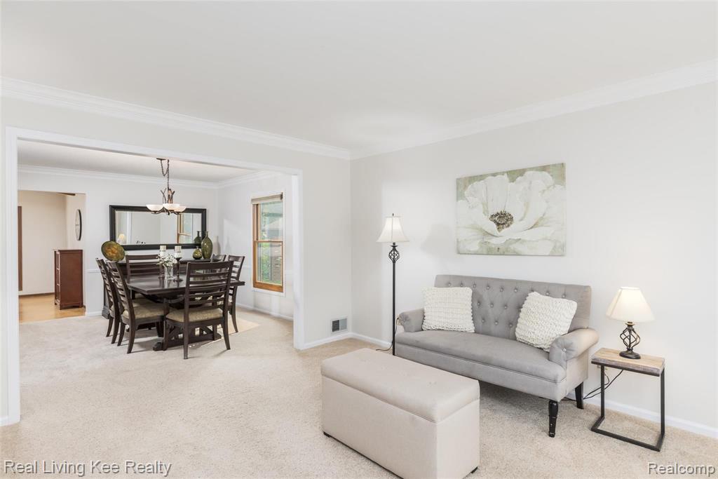 1775 Jason Circle Rochester Hills, MI 48306 - Photo 9 of 44