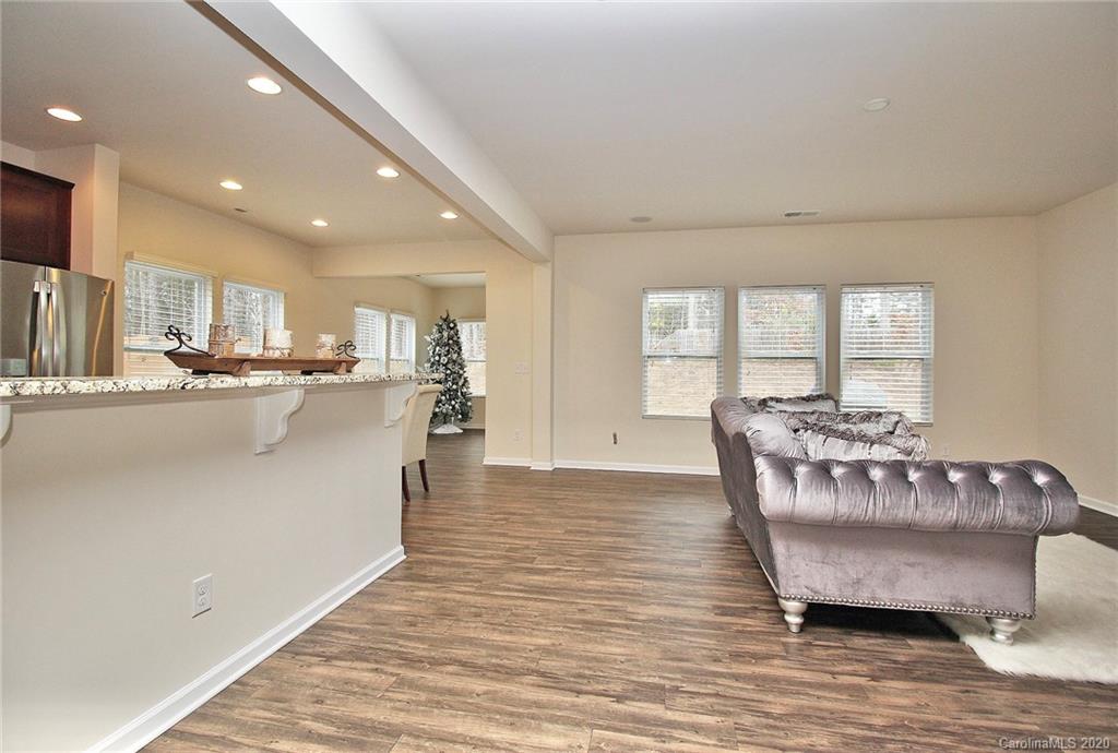 6423 Bluegill Road Charlotte, NC 28216 - Photo 16 of 42 Gallery Image 16