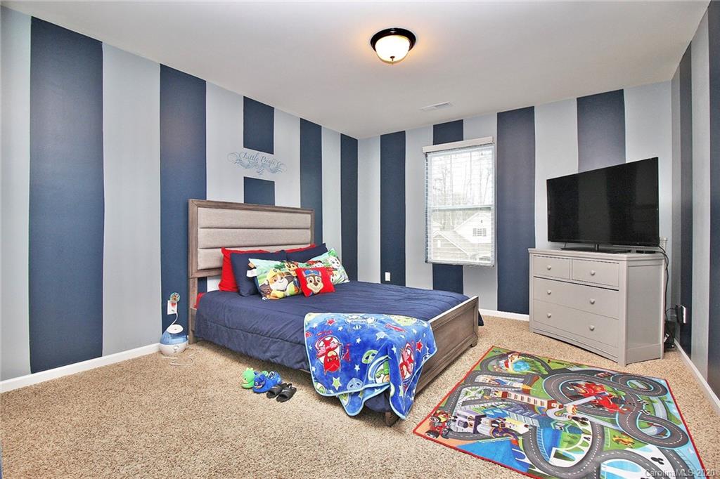 6423 Bluegill Road Charlotte, NC 28216 - Photo 34 of 42 Gallery Image 34