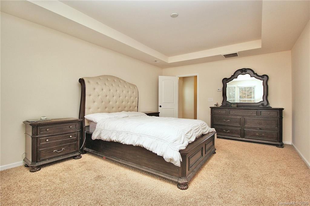 6423 Bluegill Road Charlotte, NC 28216 - Photo 36 of 42 Gallery Image 36