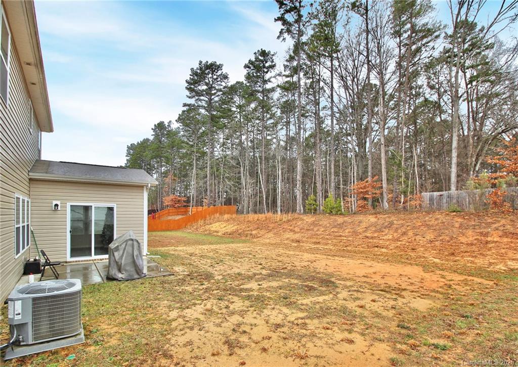 6423 Bluegill Road Charlotte, NC 28216 - Photo 40 of 42 Gallery Image 40