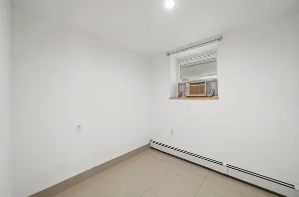 $3,600 | 93 Lord Avenue, Unit 1, Bayonne, NJ 07002