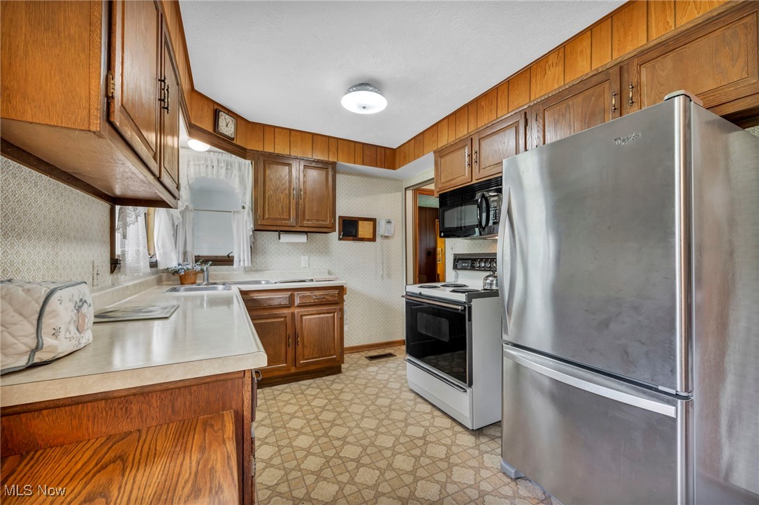 4320 West Sprague Road Cleveland, OH 44134 - Photo 18 of 50
