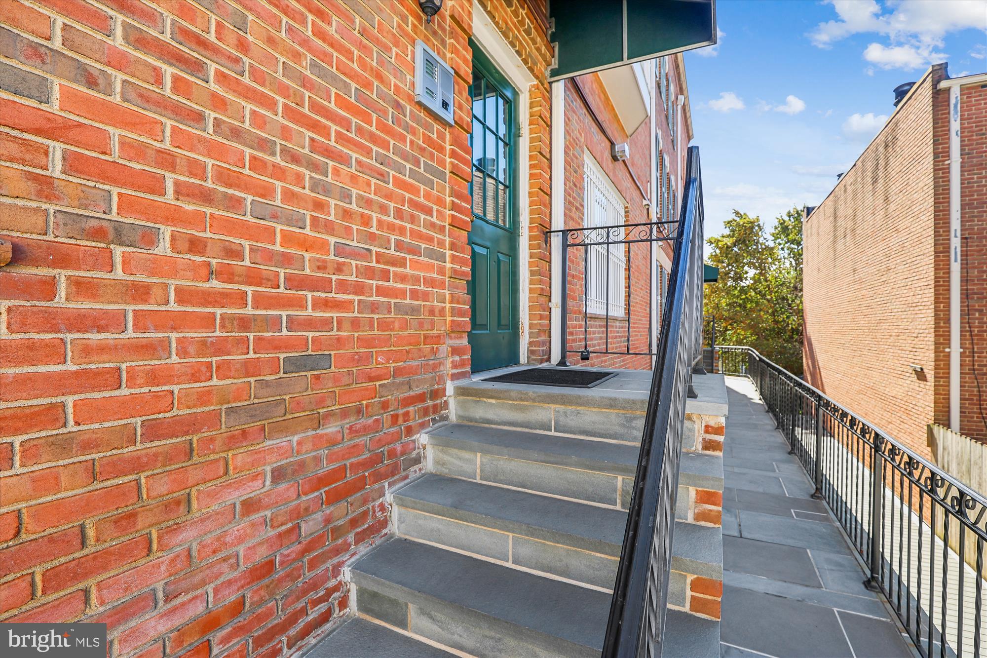1803 T Street Northwest, Unit 3 Washington, DC 20009 - Photo 2 of 45 a view of a building with stairs